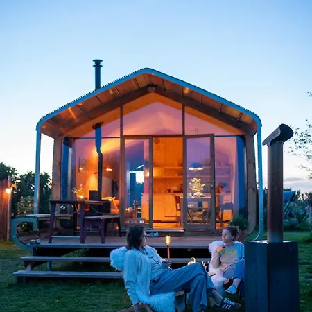 Luxe Wikkelhouse Met Hottub 'dompel'