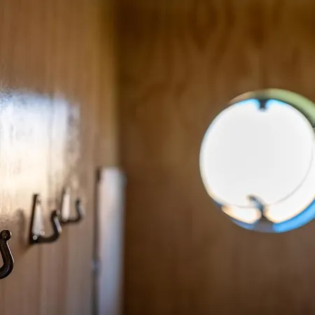 Luxe Wikkelhouse Met Hottub 'dompel' 캠프장