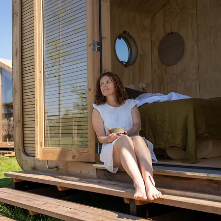 Luxe Wikkelhouse Met Hottub 'dompel'